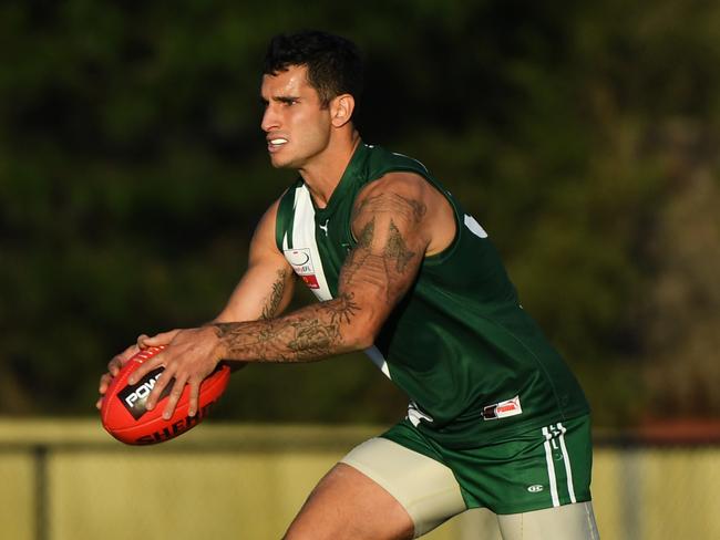 Steve Colisimo (right) of Wantina South is seen in action during the EFL Division two match at Walker Reserve, Wantirna South, Melbourne, Saturday, May 26, 2018. Wantirna Sth v Doncaster East. (AAP Image/James Ross) NO ARCHIVING