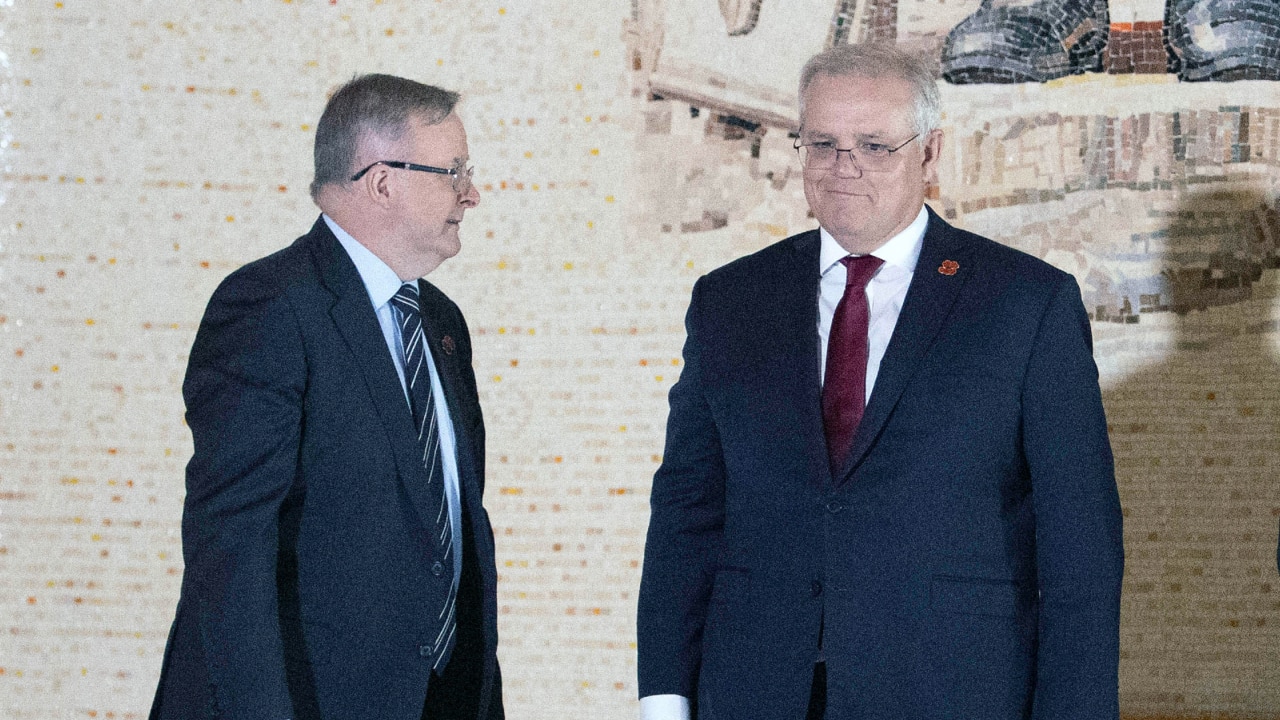 'Not very Australian’ to 'take the bat' to Morrison and Albanese: Bouris