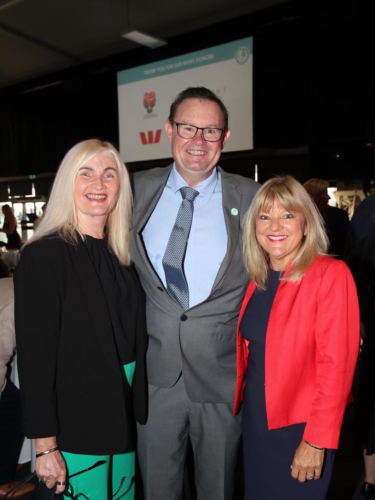 Big breakfast at the Gold Coast Turf Club for the Gold Coast Community fund. Pauline Young, Rutland Smith, Donna Gates. Picture Glenn Hampson. .