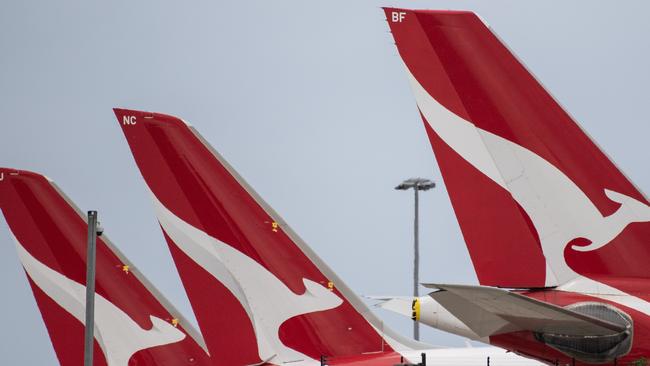 Qantas is offering frequent flyers the chance to 100,000 points in a new Christmas competition. Picture: NCA NewsWire / James Gourley