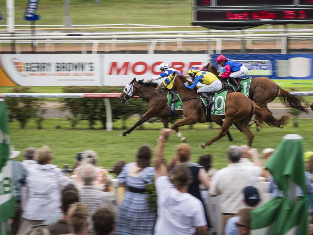 2024 Mort And Co King Of The Mountain Horse Race At Clifford Park   Cae079577caac9996c8e56f3cf26c323