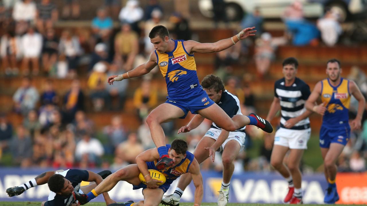 Despite still harbouring feelings of anger towards West Coast after last year’s Grand Final, Elliot Yeo may have jumped into Paige Cardona’s SuperCoach team.