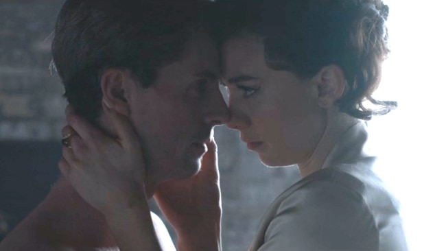 The Crown Sex Scenes Yep Weve Ranked Them All For You Bodysoul