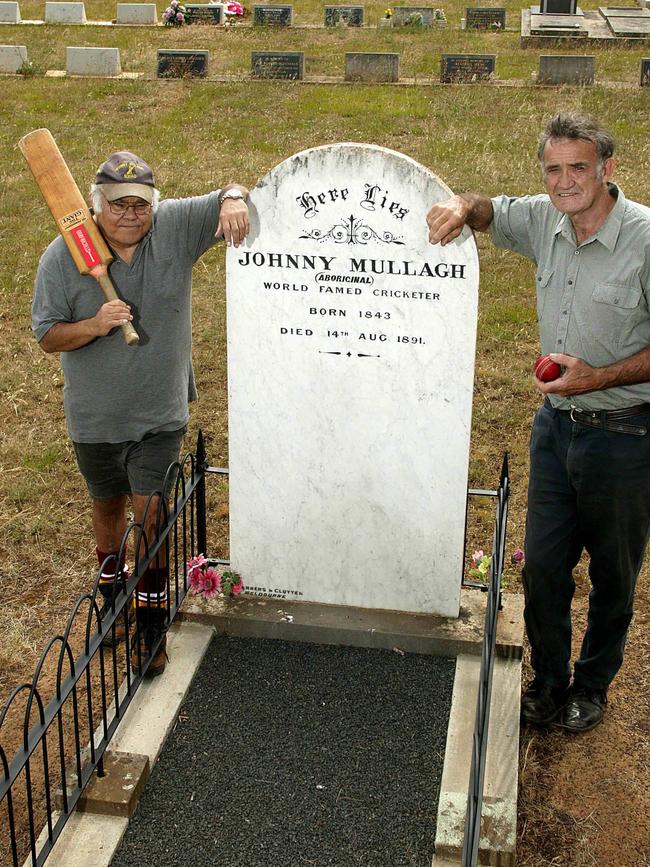 John Kennedy and Alistair Roper at Johnny Mullagh’s grave in the town of Harrow in Victoria’s Wimmera.