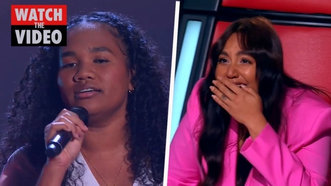 The moment Jessica Mauboy realises her niece is on stage (The Voice)