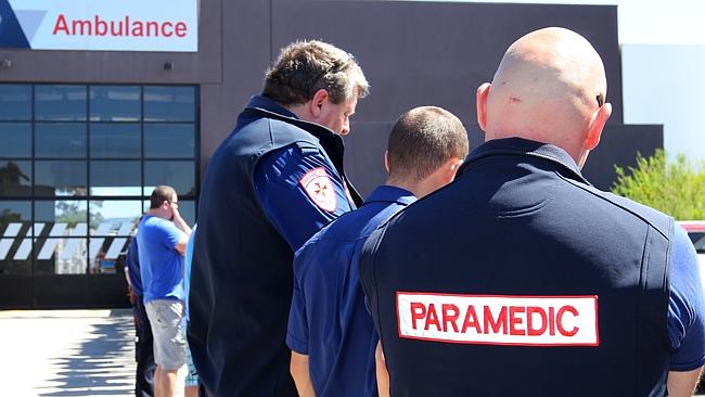 Paramedics reject Victorian Government’s 12 per cent payrise offer ...