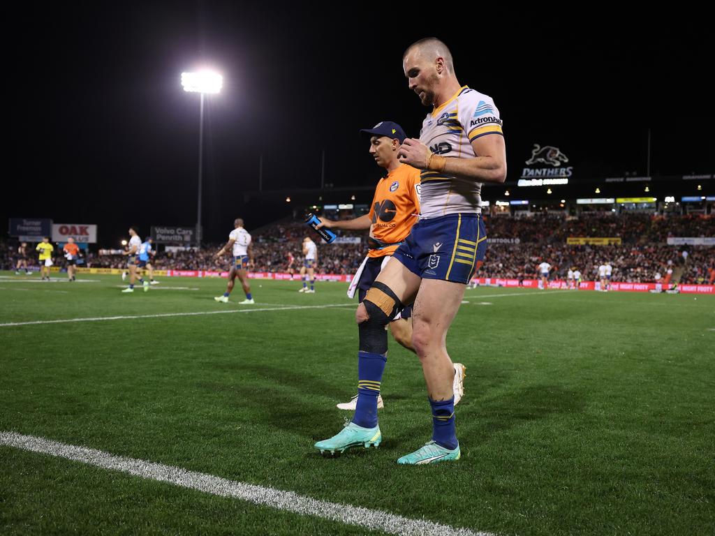 Clint Gutherson leaves the field injured during the round 26 NRL match between Penrith Panthers and Parramatta Eels. Picture: Getty Images