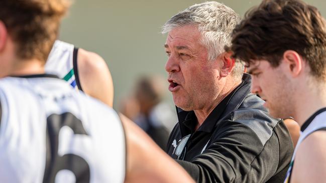 Glen Eira coach Jon Edgar. Photo: VAFA Media.