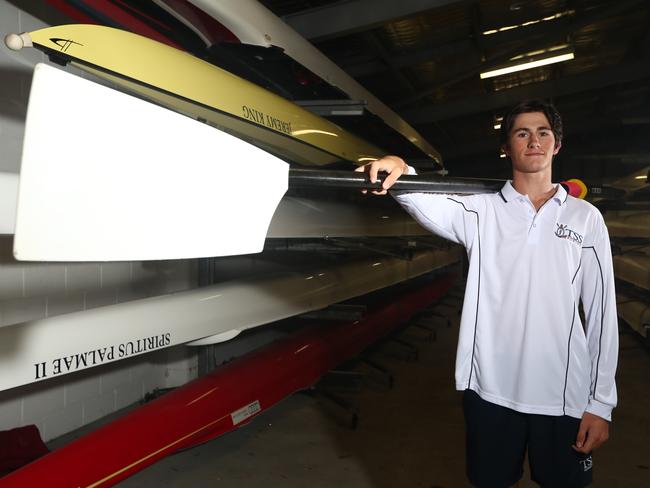 TSS Rowing First vIII  RepresentativeZach Nixon  .Photograph : Jason O'Brien