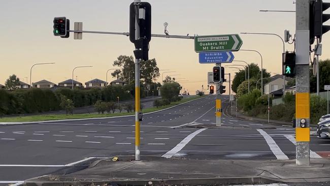 Intersection of Sunnyholt Road and Quakers Hill Parkway where a motorbike rider lost his life. Picture: Ben Talintyre 20/4/22