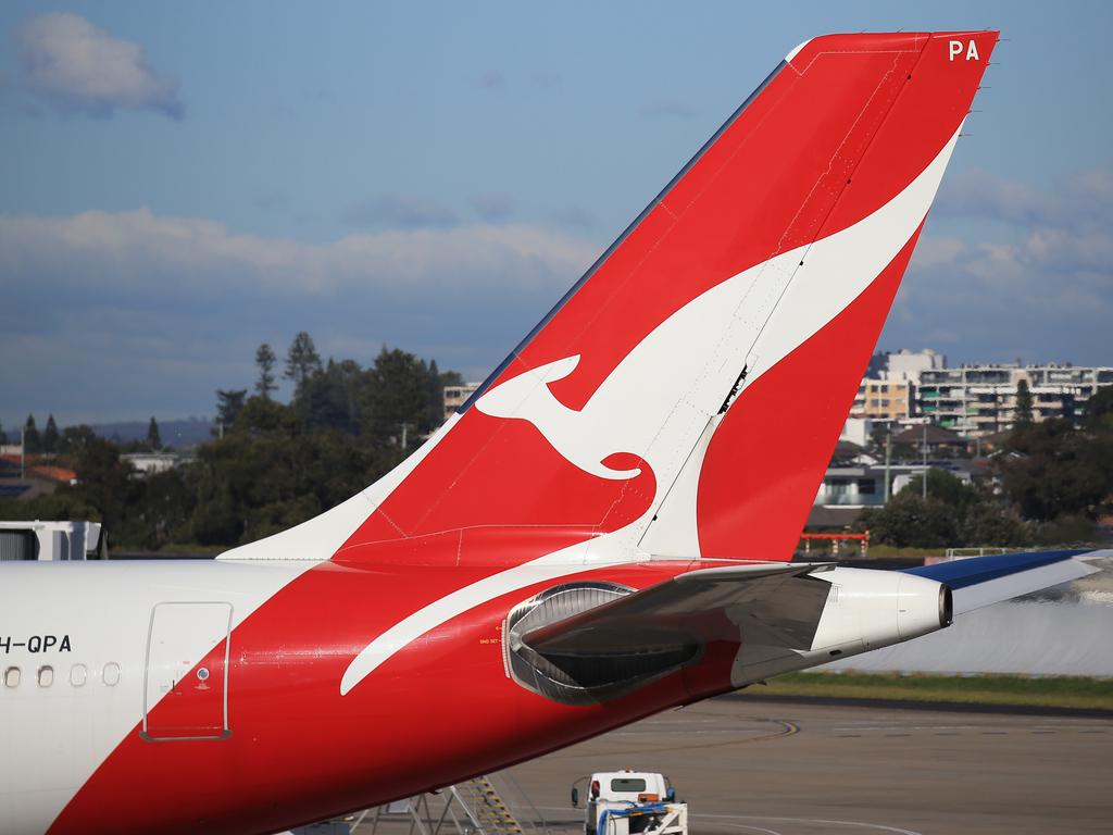 Qantas has hit back at comments made by Victorian Premier Daniel Andrews. Picture: NCA NewsWire / Christian Gilles