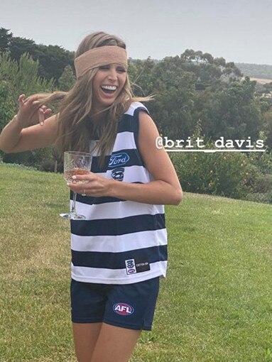 Davis’ headwear was even inspired by her Geelong playing fiance