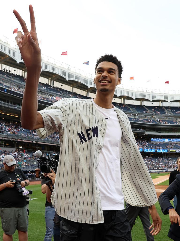 Victor Wembanyama throws out ceremonial first pitch at Yankee Stadium ahead  of NBA draft