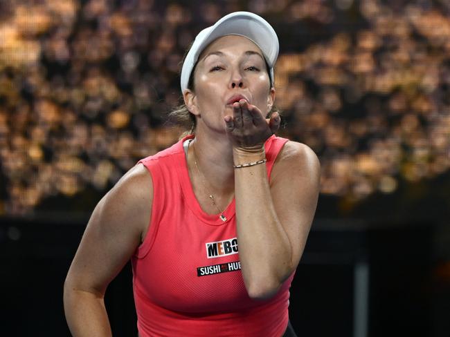 MELBOURNE, AUSTRALIA - JANUARY 16: Danielle Collins of the United States blows a kiss to the crowd as she celebrates winning match point in the Women's Singles Second Round match against Destanee Aiava of Australia during day five of the 2025 Australian Open at Melbourne Park on January 16, 2025 in Melbourne, Australia. (Photo by Hannah Peters/Getty Images)