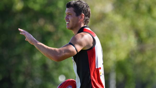 Matt Shannon playing for Southern Districts in the 2022-23 NTFL season. Picture: Tymunna Clements / AFLNT Media