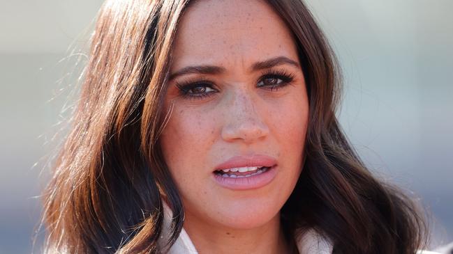 THE HAGUE, NETHERLANDS - APRIL 17:  Meghan, Duchess of Sussex attends the Athletics Competition during day two of the Invictus Games The Hague 2020 at Zuiderpark on April 17, 2022 in The Hague, Netherlands. (Photo by Chris Jackson/Getty Images for the Invictus Games Foundation)