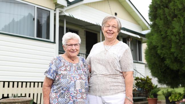 Rita Langer and Di Wishey. Picture: Peter Wallis