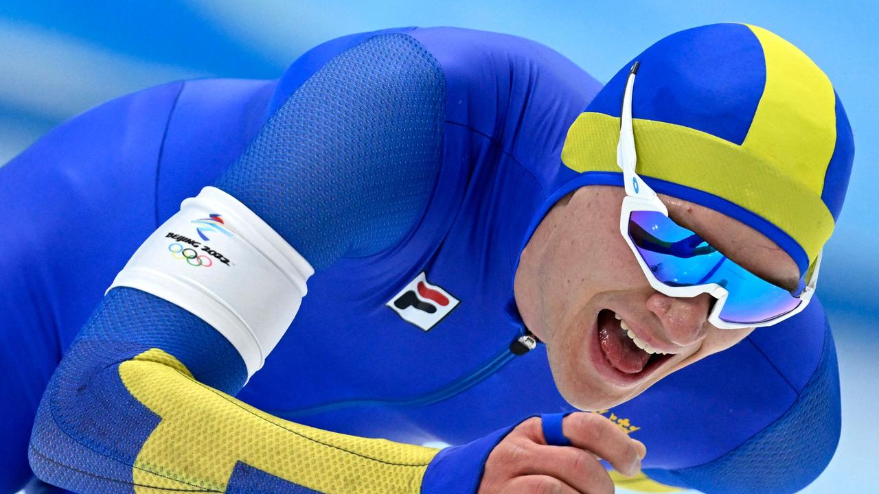 Sweden's Nils Van Der Poel compets in the men's speed skating 10000m event during the Beijing 2022 Winter Olympic Games at the National Speed Skating Oval in Beijing on February 11, 2022. (Photo by WANG Zhao / AFP)