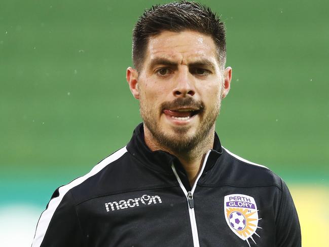 MELBOURNE, AUSTRALIA - NOVEMBER 29: Bruno Fornaroli of the Glory warms up ahead of the round eight A-League match between the Melbourne Victory and the Perth Glory at AAMI Park on November 29, 2019 in Melbourne, Australia. (Photo by Daniel Pockett/Getty Images)