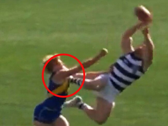 Danger made contact to the face. Pic: Fox Footy