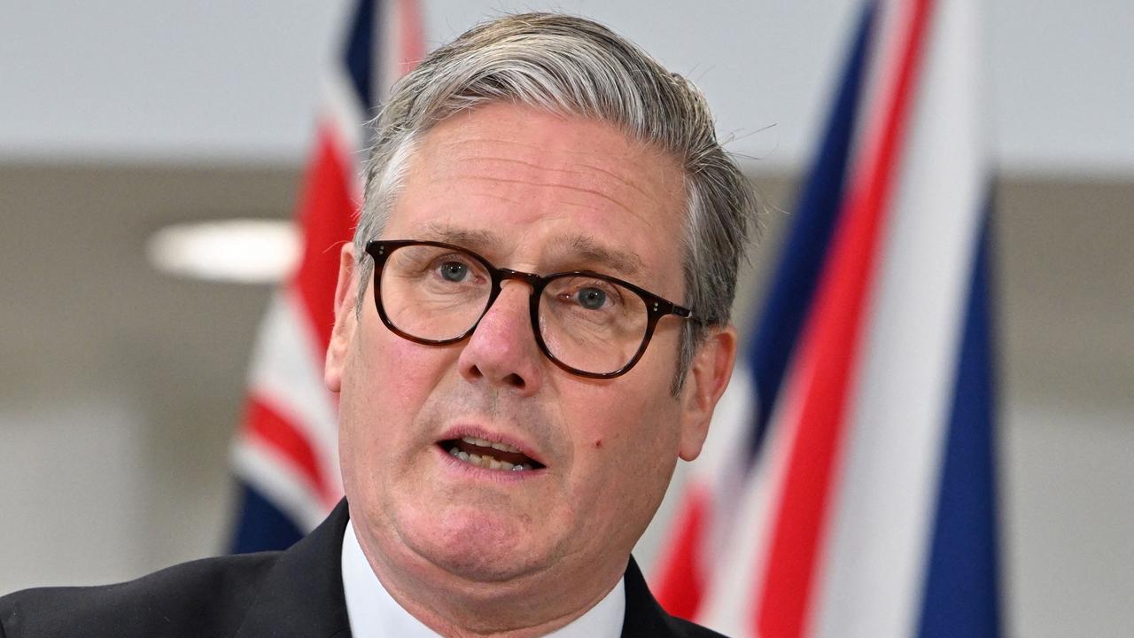 UK signs agreement to hand back disputed Chagos Islands