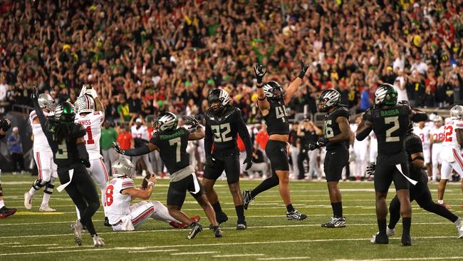 Oregon got the win in nailbiting scenes. (Photo by Ali Gradischer/Getty Images)