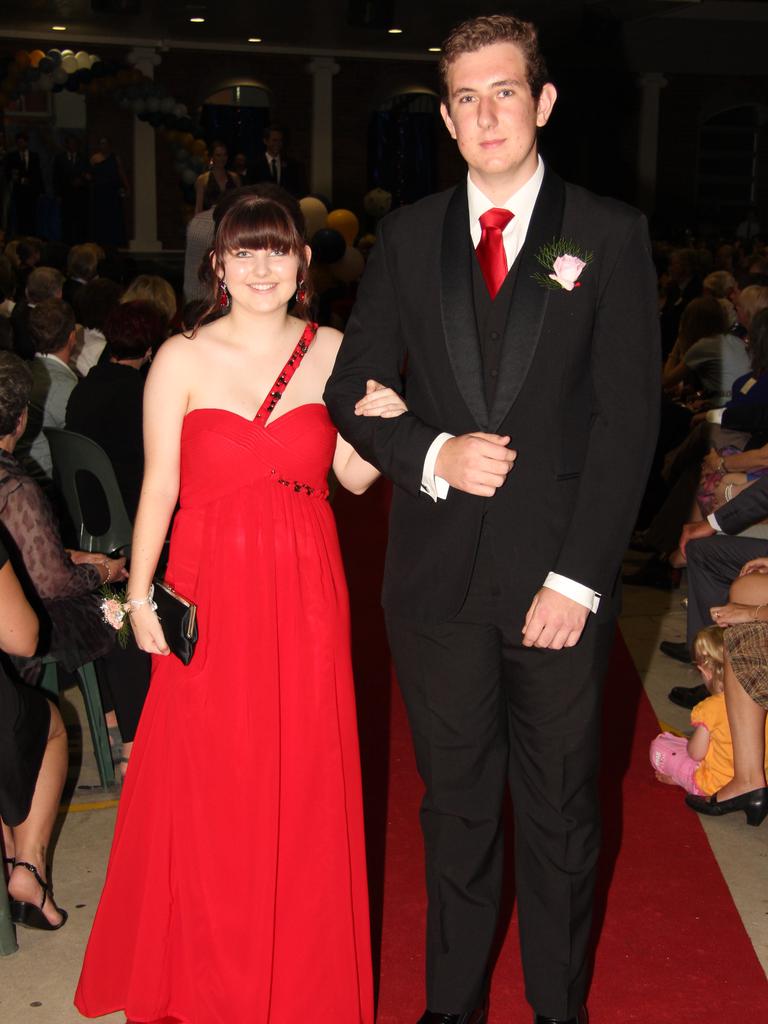 Rockhampton Girls Grammar and Rockhampton Grammar formals from 2012 ...