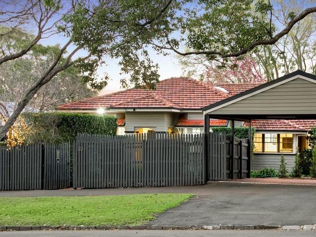 33 Campbell St, East Toowoomba, is for sale.