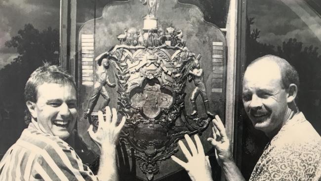 Robert Craddock (L) and Jim Tucker with the Sheffield Shield in 86