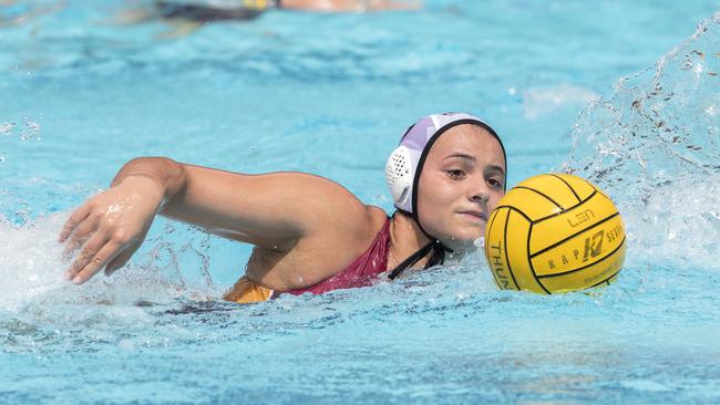 One of the stars to watch at the Summer Slam, Queensland Under-20 women's player Tenealle Fasala. (AAP Image/Renae Droop)