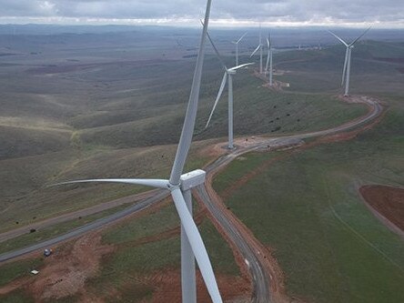 Build of $2 billion in wind farm projects to begin this year