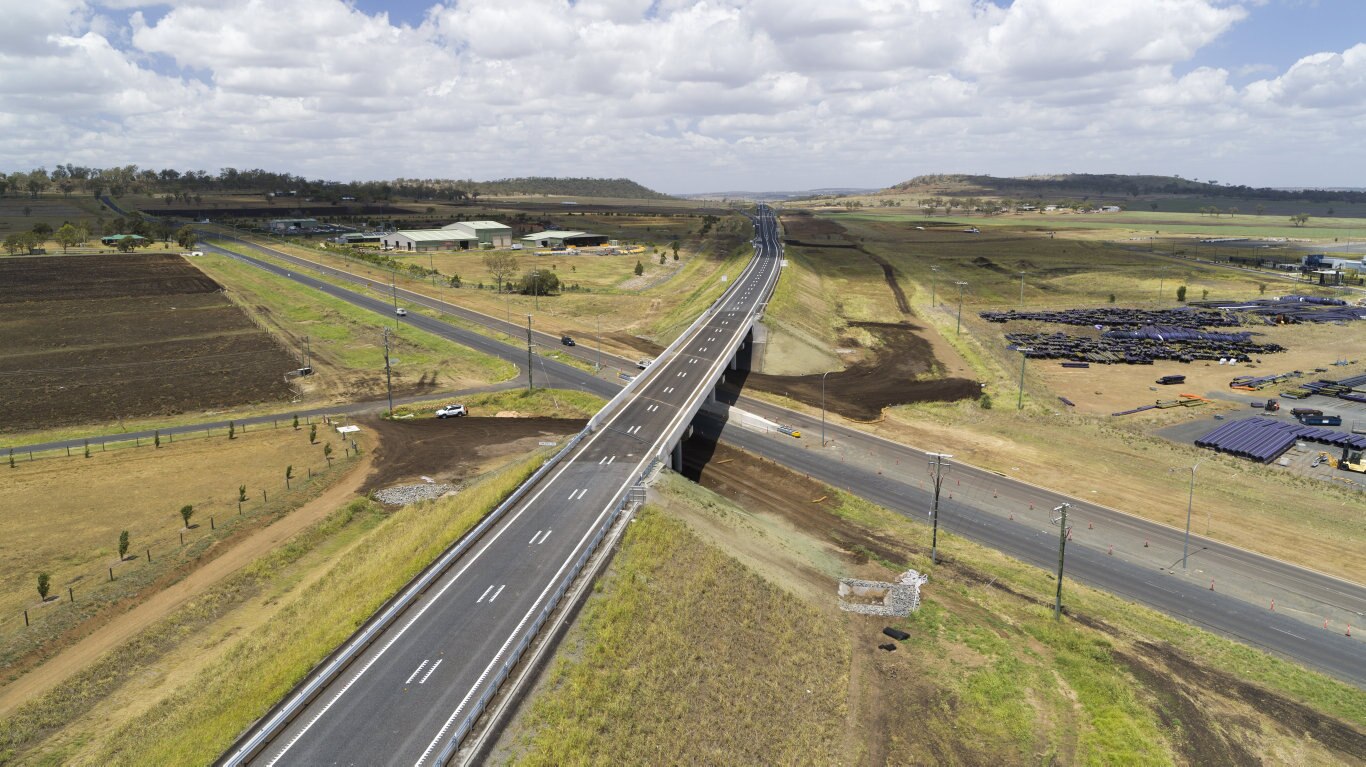 Omara Rd overpass looking south of the Toowoomba Second Range Crossing.