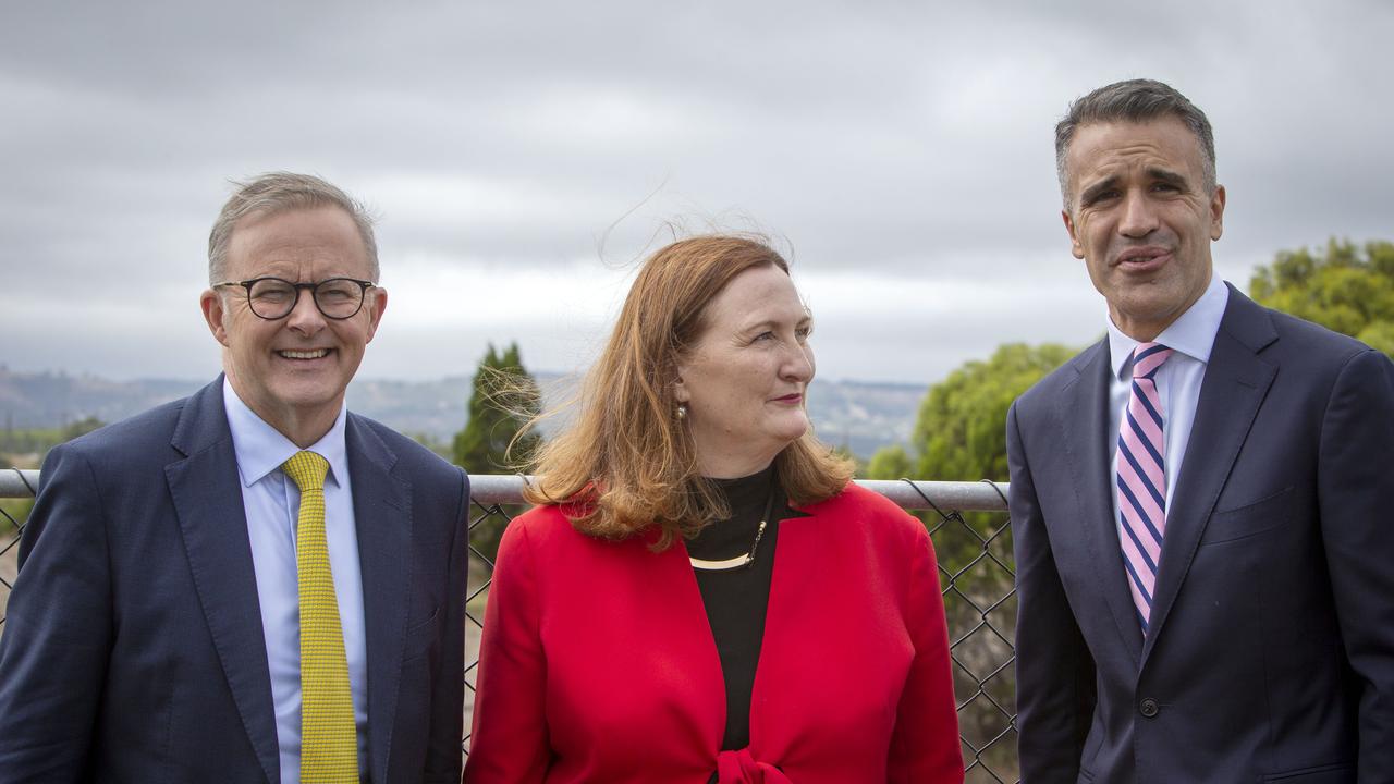 Anthony Albanese with the federal Labor candidate for Boothby, Louise Miller-Frost, and Peter Malinauskas on the election trail. Picture NCA NewsWire/Emma Brasier