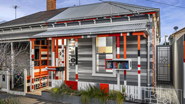 The polarising pad at 55 Tarrengower St gets mostly positive reviews from passers-by.