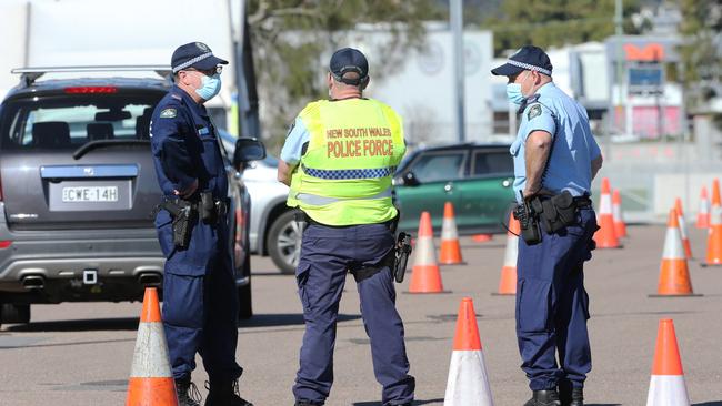 There was a heavy police presence at the new pop-up Covid testing centre at McDonald Jones Stadium in Newcastle on Day 1 of the lockdown on Friday. Picture: NCA NewsWire / Peter Lorimer.