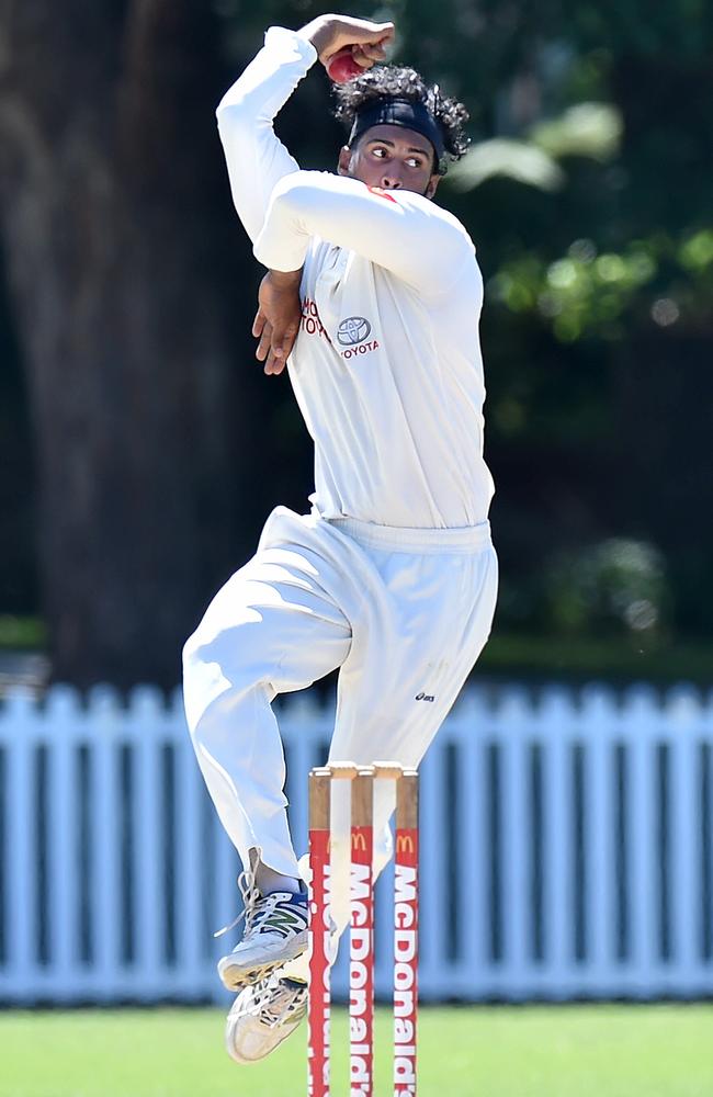 Danul Dassanayake looks set to be a key acquisition from Mosman. (AAP IMAGE / Troy Snook)