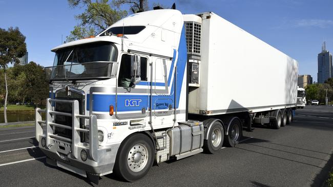 The plant is expected to produce up to 1500 kilos of hydrogen a day, enough to run 33 B-dboule semi trailers continuously.