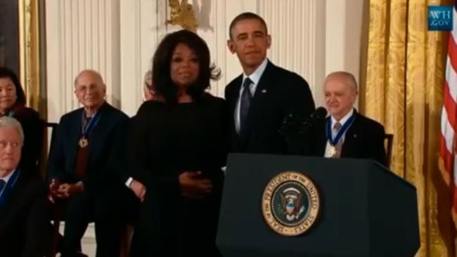 Obama awards Oprah with Medal Of Freedom