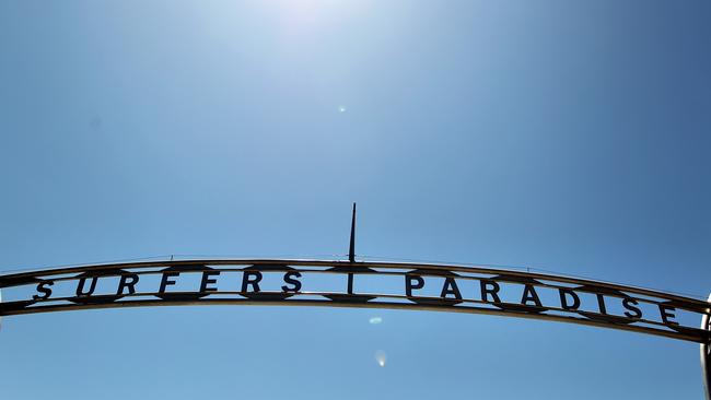 The Surfers Paradise sign at the end of Cavill Ave.