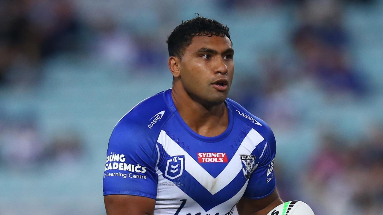 SYDNEY, AUSTRALIA - APRIL 30: Tevita Pangai Junior of the Bulldogs runs the ball during the round eight NRL match between the Canterbury Bulldogs and the Sydney Roosters at Stadium Australia on April 30, 2022 in Sydney, Australia. (Photo by Jason McCawley/Getty Images)