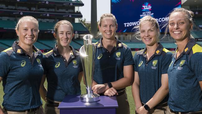 Australian players with the World Cup trophy.