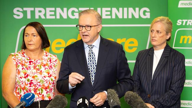 Prime Minister Anthony Albanese on the campaign trail in Batemans Bay in the electorate of Gilmore on Monday. Picture: Mark Stewart / NewsWire