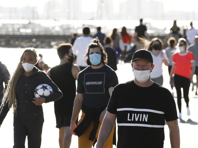 ‘Hundreds’ gather without face masks