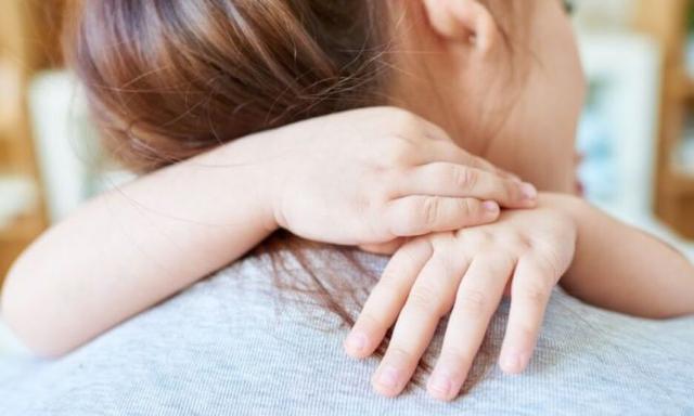 Here are some things you can do to help your child with their mental health. Image: iStock