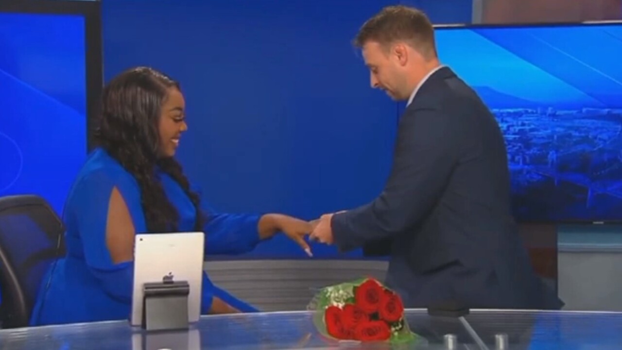 US News Anchor Gets Engaged On Air | News.com.au — Australia’s Leading ...