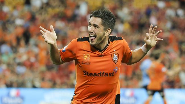 Dimitri Petratos.