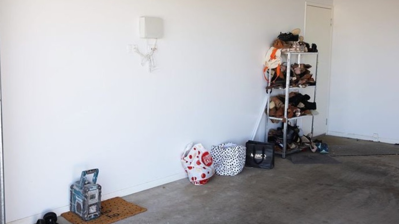Queensland nurse Tahnee Dearling, 30, transformed her garage from this… Picture: Instagram/homeofthewildlings