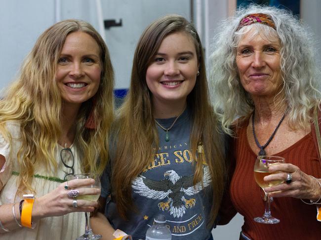 Ezra Steindl, Lucy Steindl and Shari Buckley.