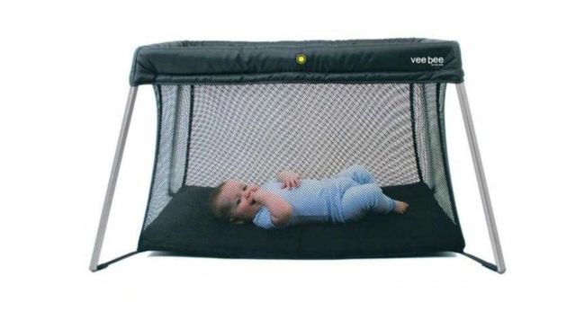 Baby bjorn travel cot baby clearance bunting