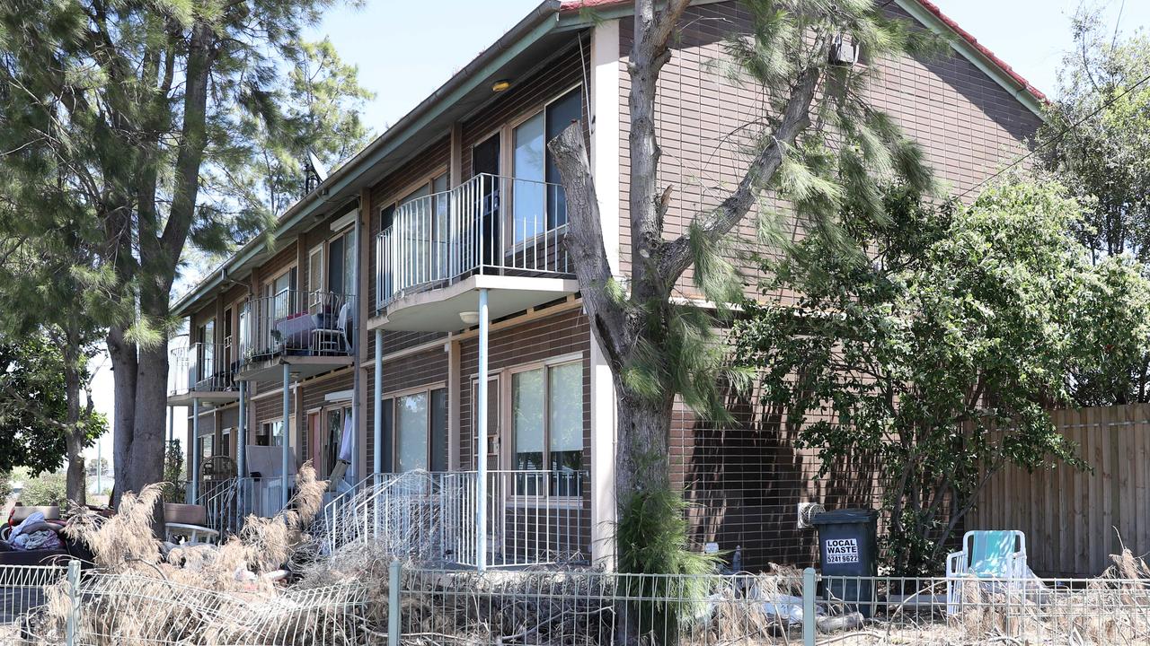 29 Birdsey St. Public housing at number 29 and 27 Birdsey St in Thomson. Picture: Alan Barber